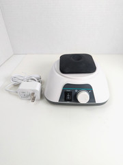 Lab Fish Lab Vortex Shaker VM500S, 0-3000 RPM Touch & Continuous