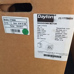 1TTB8 DAYTON 1-1/2 HP Washdown Motor, 1750 RPM, 230/460V, 3 phase, 1TTB8BH