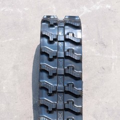 One Pcs 180*60*42 Size Rubber Track for China Mini Excavator Skid Steer Loader