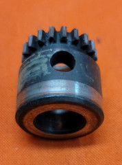 UNBRANDED 3 JAW MANUAL LATHE CHUCK 6-1/4″ DIA. & ACCESSORIES (LOT OF 16)
