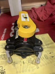 Banjo DM200A 2in Poly Female Drymate Coupling Low Profile Handle.