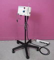 Mckesson 22-900 Hyfrecator High Frequency Desiccator ESU Generator & Handpiece