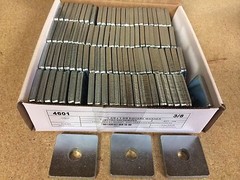(QTY 100) 3/8″ X 1-5/8″ X 1-5/8″ Square Washers for Unistrut Channel #4601 P1063