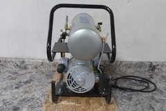 Gast 5HCD-101T-M550NGX 0.75 HP 120VAC, 240VAC 2 Gal Electric Air Compressor