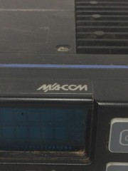 M/A COM M7100 MAHG-N8MXX Mobile Radio with Mic microphone Mc101616v1 WORKS