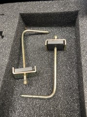 Used Alnor Micromanometer AXD 540 With Case