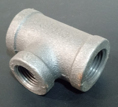 1/2 in x 3/8 in Black Reducing Tee Pipe Thread 1/2 in X 1/2 in x 3/8 in JP Ward