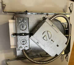 Lithonia Lighting LF6 2/13DTT MVOLT