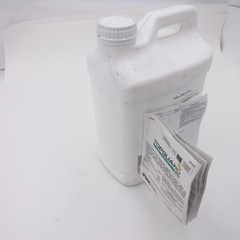 Topguard Fungicide 2-1/2 Gallons for Disease Control for Corn Wheat Vegetables