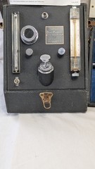 Vintage Alnor 7000-H Dewpointer No.210 measures dew point of gases weighs 16 lbs
