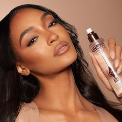 Charlotte Tilbury Airbrush Flawless Setting Spray – Ultra-Fine Hydrating Mist