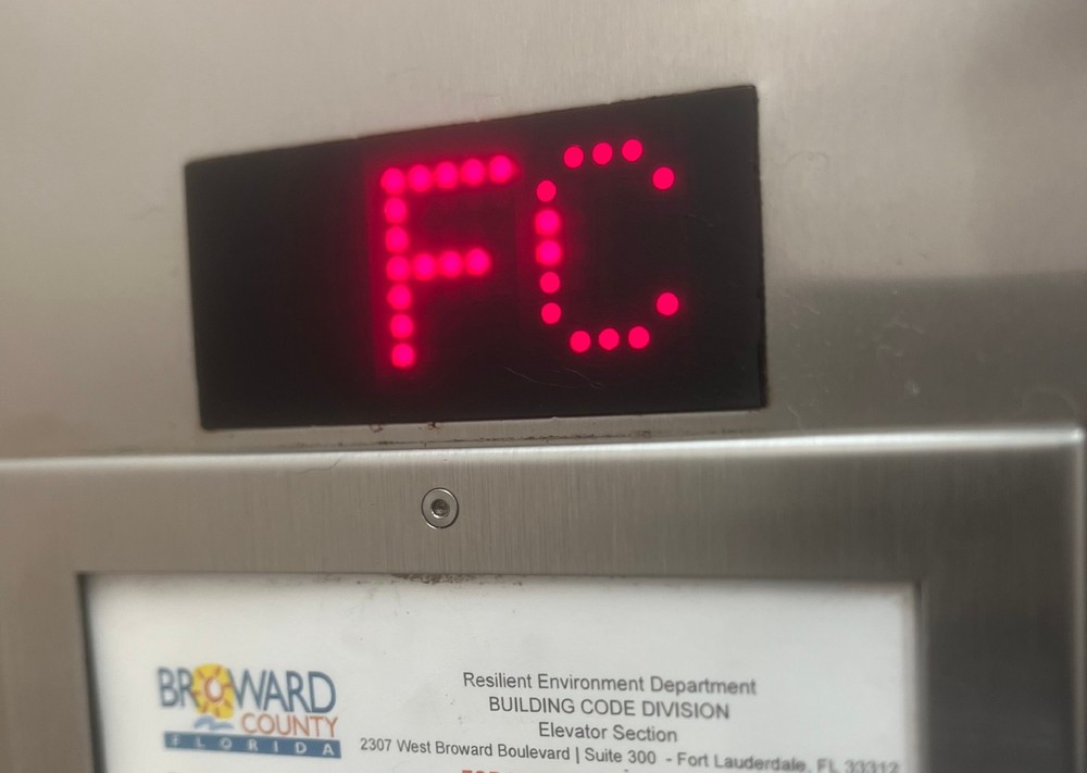 Elevator Position Indicator 3 Digits 1.2″H Alphanumeric , companysrl Rapilink