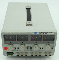 GW Instek GPC-3020 Triple Output DC Power Supply (2) 0-32V DC 2.2A +5vDC