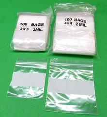 200 White Block Zip Seal Lock Bags Square 2mil Plastic 100 @ 3″x3″ & 4″x4″ Bags