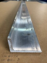 1-1/2″ x 2-1/2″ x 12″ Long x 1/4″ Thick 6061 Aluminum Angle, 1.5″ x 2.5″ x .250″
