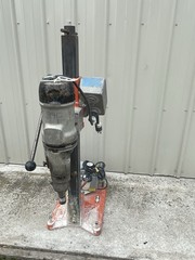 Diamond Products Drill Rig CB748 Core Bore Drill Motor & M-1 Vacuum Stand CB 748