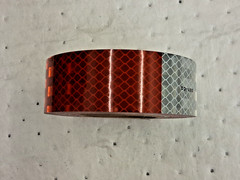 3M Red/White Reflective OSHA Conspicuity Tape 1-1/2″ Wide 7100175825