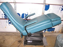 PDM ENTERPRISES JW104B PODIATRY POWER CHAIR GREEN/TEAL COLOR TESTED IN WORKING