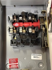 General Electric TGN3321R Non-Fusible Safety Switch 240VAC 30A 3P 3W NEMA 3R