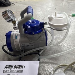 John Bunn VacuTec 800 EV2 Portable Surgical Suction Pump & portable dental unit