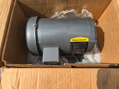 Baldor Industrial Motor 35H21, 2HP, 208-230 / 460 Volts, 1725 RPM, 3ph – NEW