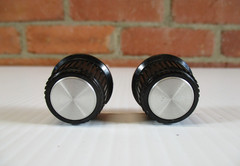 Black Plastic Knob Sliver Center Pair 5/8″ Tall Amp Electronics Guitar