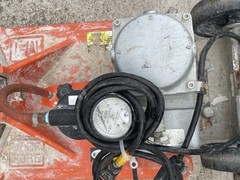 Diamond Products Drill Rig CB748 Core Bore Drill Motor & M-1 Vacuum Stand CB 748