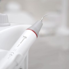 Original Woodpecker UDS-E LED Ultrasonic Piezo Scaler EMS HW-5L Handpiece 8 Tips
