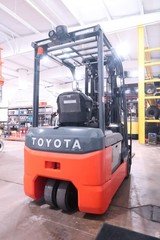2020′ Toyota 8FBE20U, 4000# Three Wheel Electric Forklift, 258″ Quad Mast, 4 Way