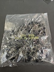 200x 10uF 16V Electrolytic Capacitors 105°C Radial Through Hole Bulk Lot