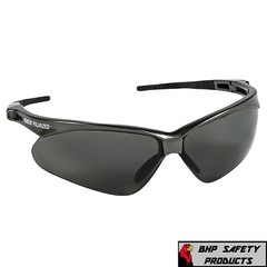 KLEENGUARD NEMESIS POLARIZED SMOKE LENS SAFETY GLASSES SUNGLASSES 28635 1/PAIR