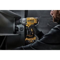 DEWALT DCF900P1R 20V MAX XR 1/2″ Impact Wrench Kit (5 Ah)