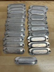 LOT OF 22 – Crouse-Hinds 290 – 3/4” Conduit Body Covers Only (READ)