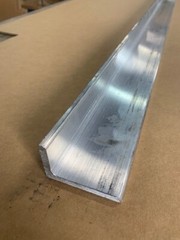 1-1/2″ x 2-1/2″ x 12″ Long x 1/4″ Thick 6061 Aluminum Angle, 1.5″ x 2.5″ x .250″