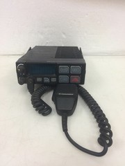 M/A COM M7100 MAHG-N8MXX Mobile Radio with Mic microphone Mc101616v1 WORKS