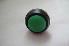 Red/Yellow/Blue/Green/White/Black 12mm Mounting Locking Latch Push Button Switch