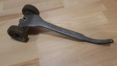 Vintage GOLDBLATT Masonry Bricklayer Skate Wheel Joint Raker Tool Aluminum – 9″