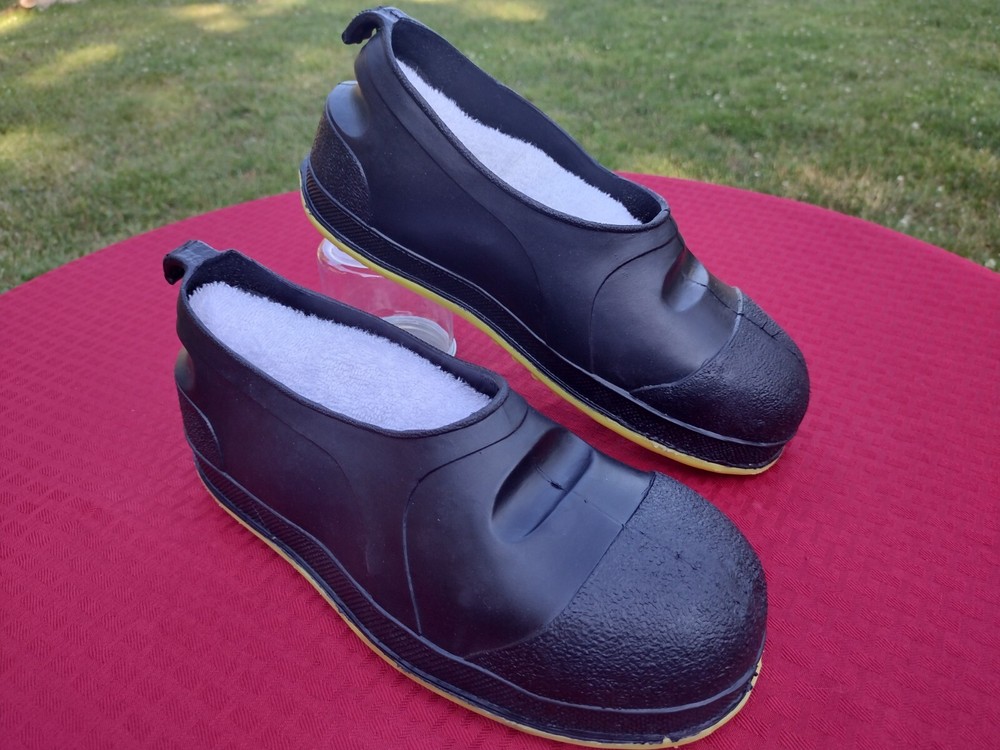 NEW Steel Toe Tingley Workbrutes Unisex PVC Rubber Overshoe Size XSmall