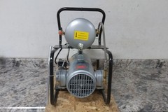 Gast 5HCD-101T-M550NGX 0.75 HP 120VAC, 240VAC 2 Gal Electric Air Compressor