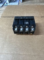 SIEMENS EQ9985 MBK200 2 Pole 200A Type EQ Main Breaker 120 240 VAC NEW TAKEOUT