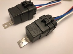 12 VOLT WATERPROOF SPDT RELAYS & SOCKETS KIT 40A 12V FOR AUTOMOTIVE DIY (2 pcs)
