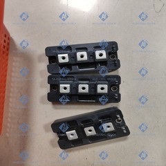 Real US Stock 1pc New and Sealed Mitsubishi CM150DY-24H Free Ship + Warranty